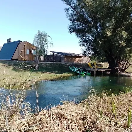 Glamping House Two Rivers Gasthof Ljubuški